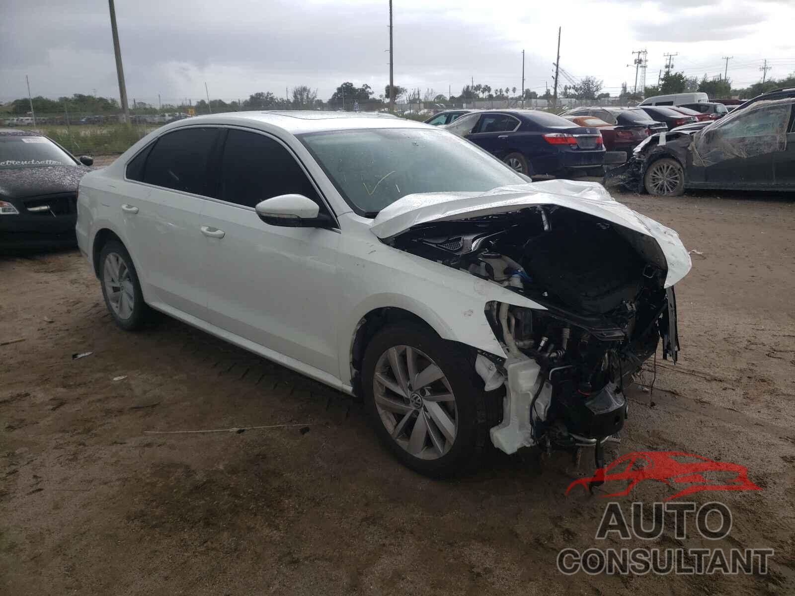 VOLKSWAGEN PASSAT 2018 - 1VWBA7A35JC024718