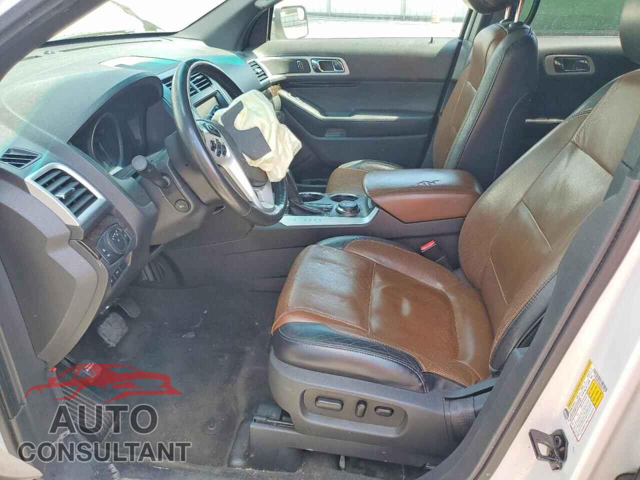 FORD EXPLORER 2011 - 1FMHK8F86BGA30103
