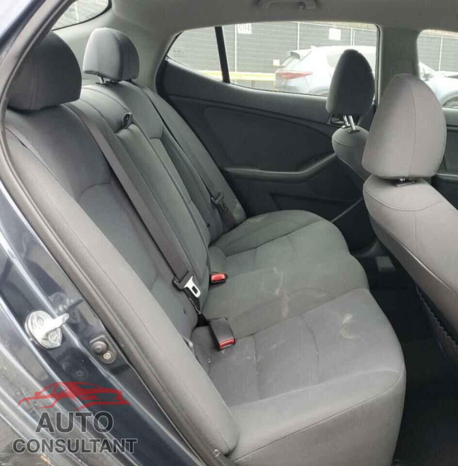 KIA OPTIMA 2015 - KNAGM4A76F5576075