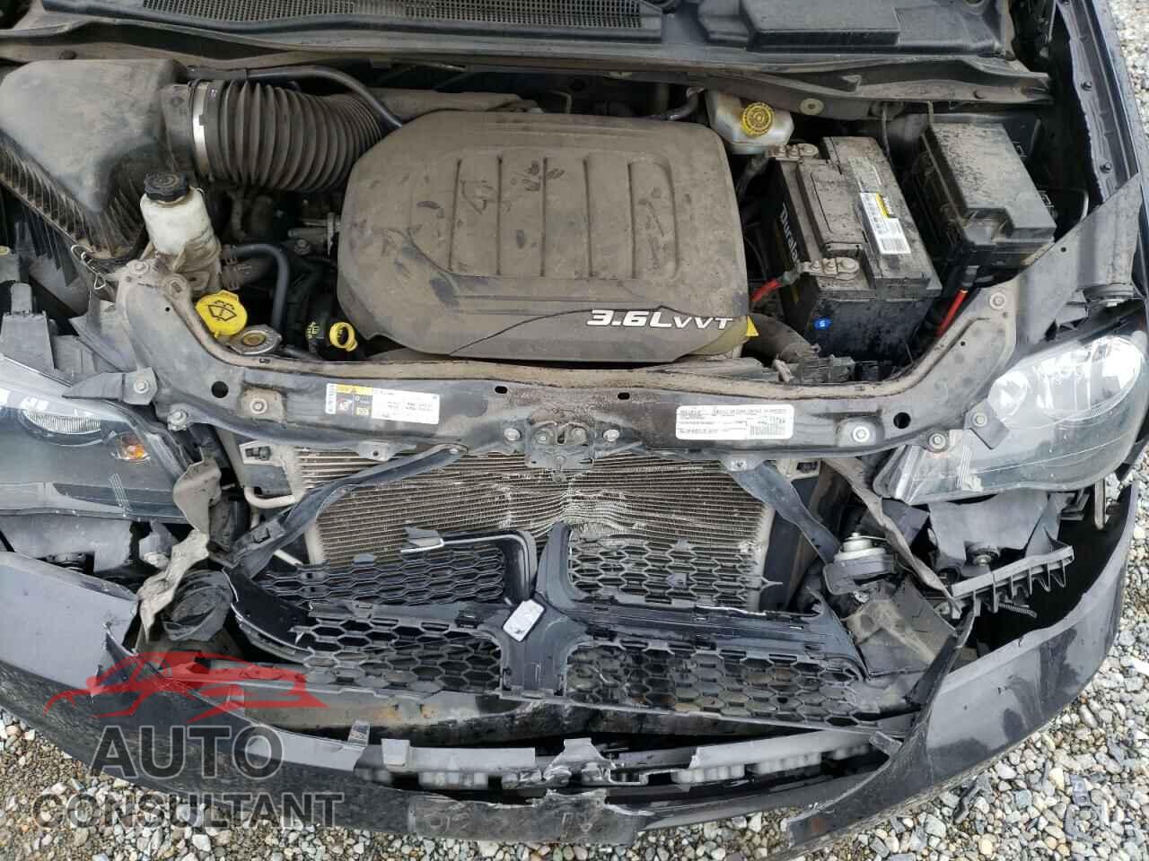DODGE CARAVAN 2015 - 2C4RDGCG9FR664096