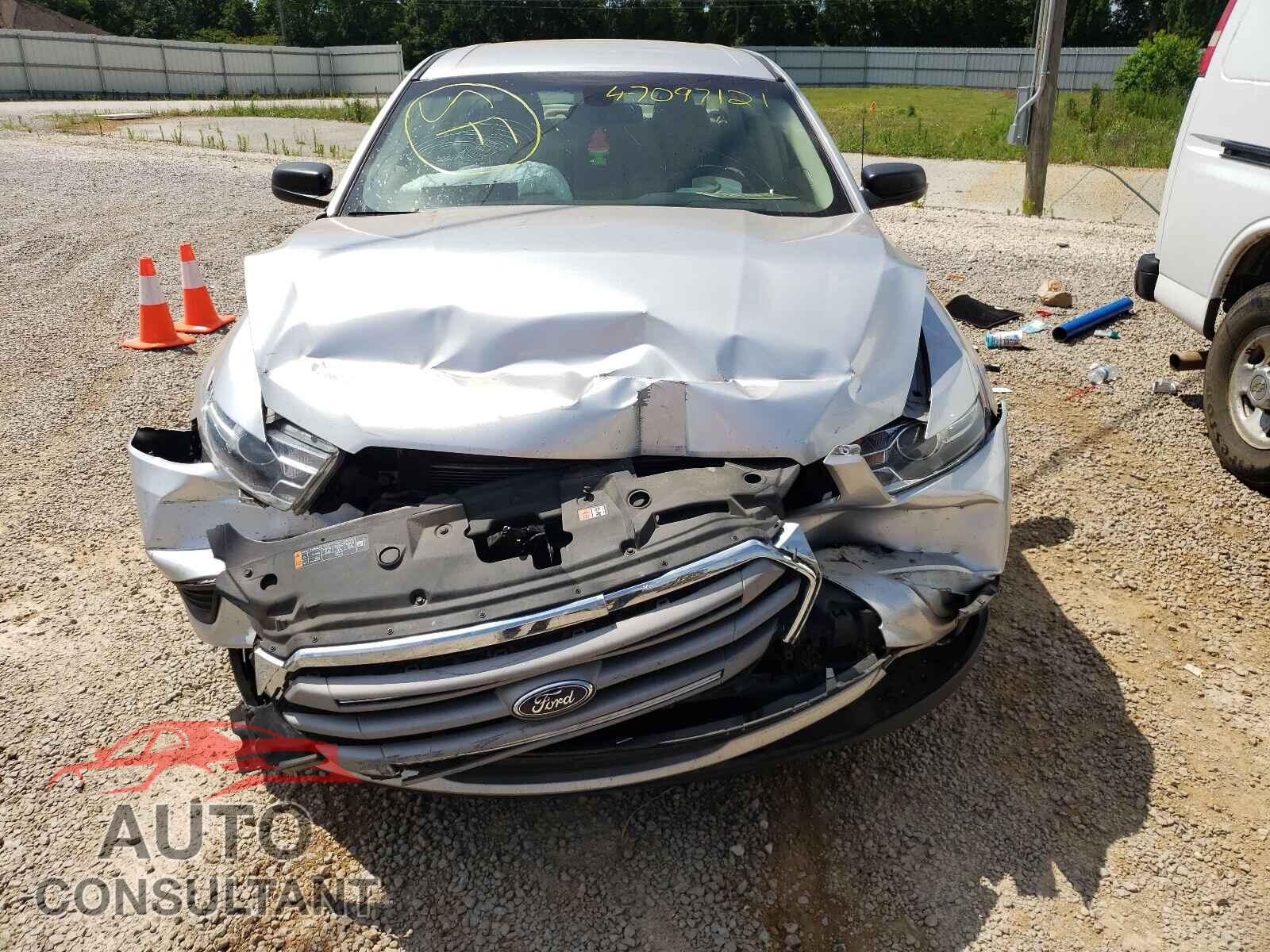 FORD TAURUS 2017 - 1FAHP2D89HG133407