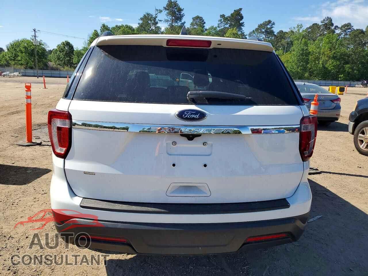 FORD EXPLORER 2018 - 1FM5K7B80JGB78006
