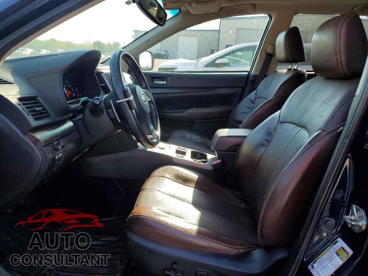 SUBARU OUTBACK 2014 - 4S4BRDPC5E2249472