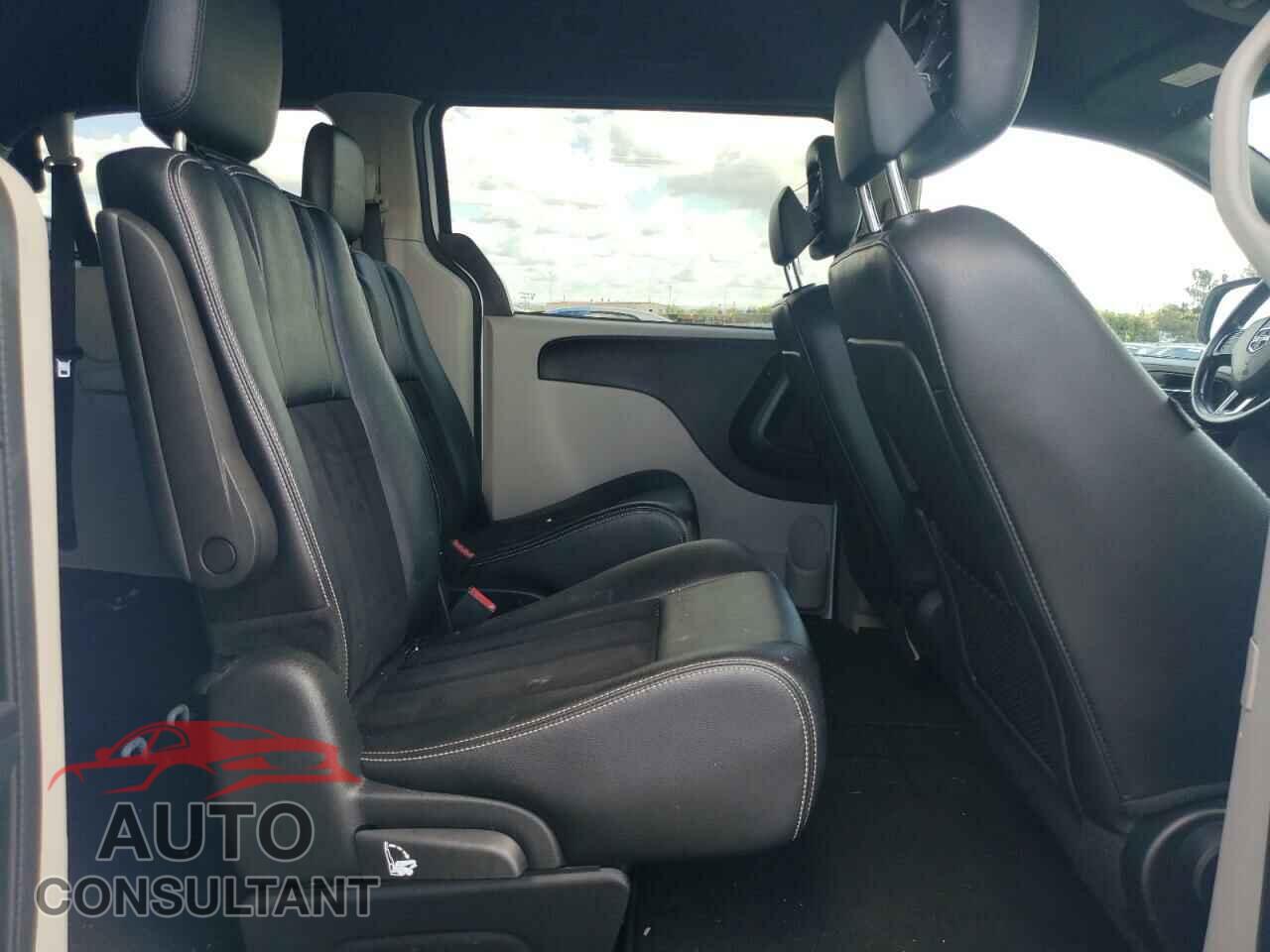 DODGE CARAVAN 2019 - 2C4RDGCG5KR723980