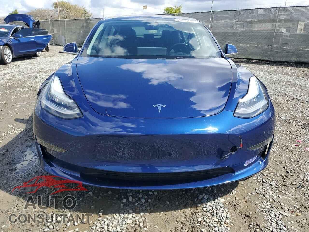 TESLA MODEL 3 2019 - 5YJ3E1EA8KF299456