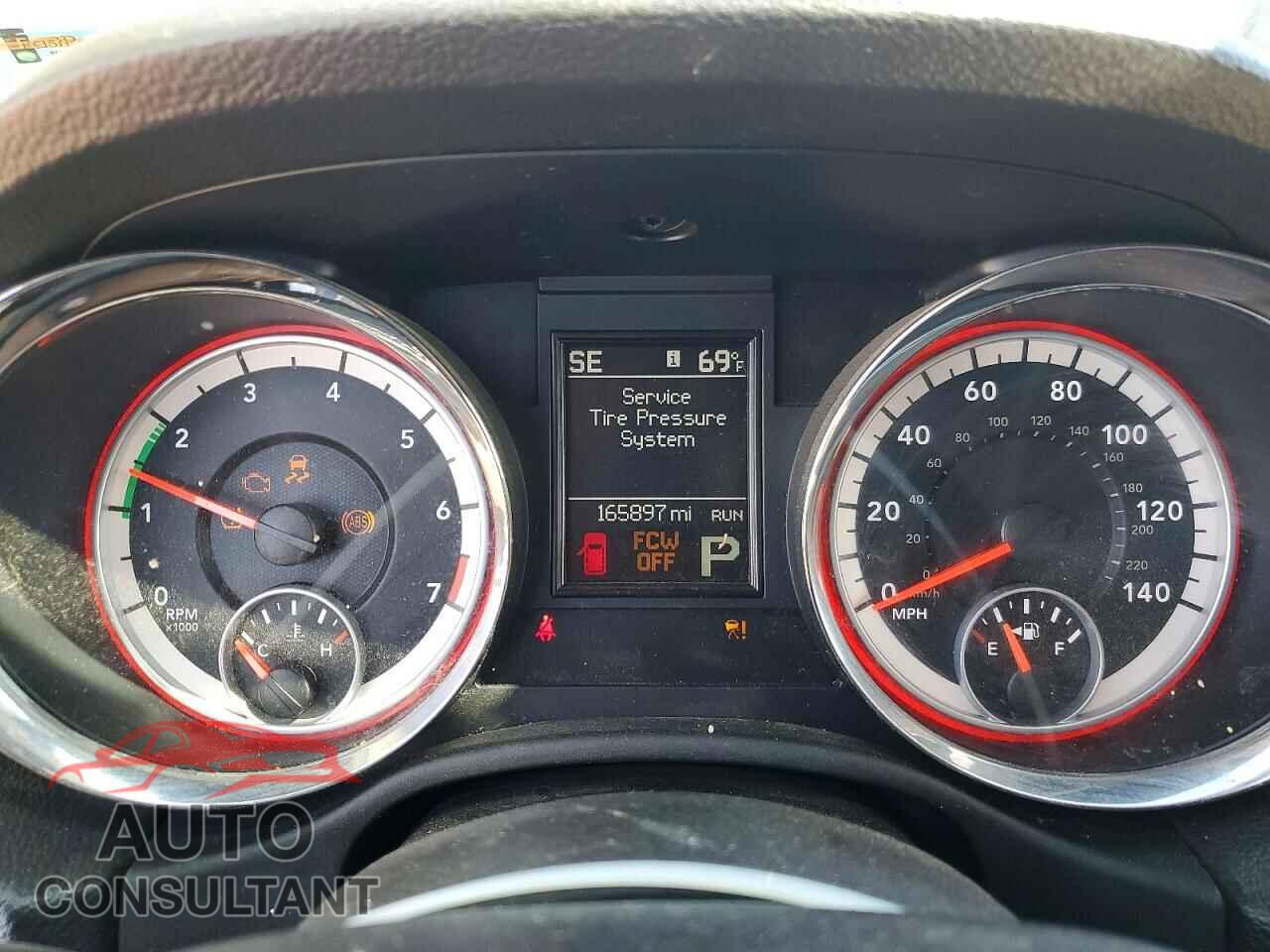 DODGE DURANGO 2013 - 1C4RDJEG8DC670567