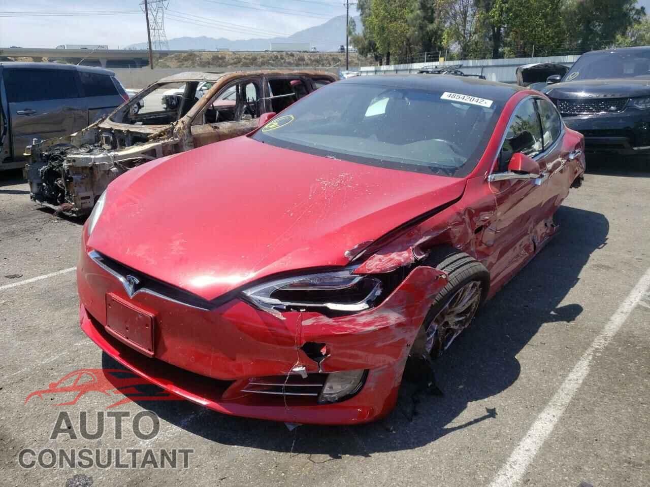 TESLA MODEL S 2021 - 5YJSA1E26MF425445