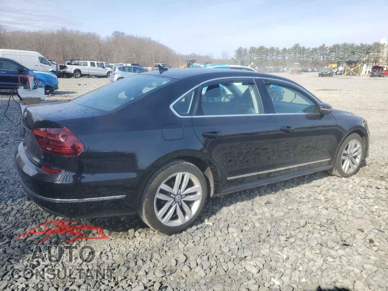 VOLKSWAGEN PASSAT 2017 - 1VWCT7A31HC072497