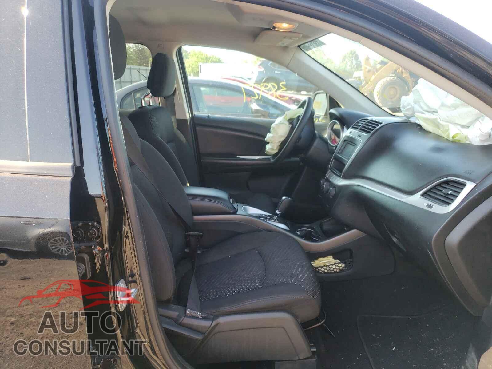 DODGE JOURNEY 2018 - 3C4PDCAB2JT294543