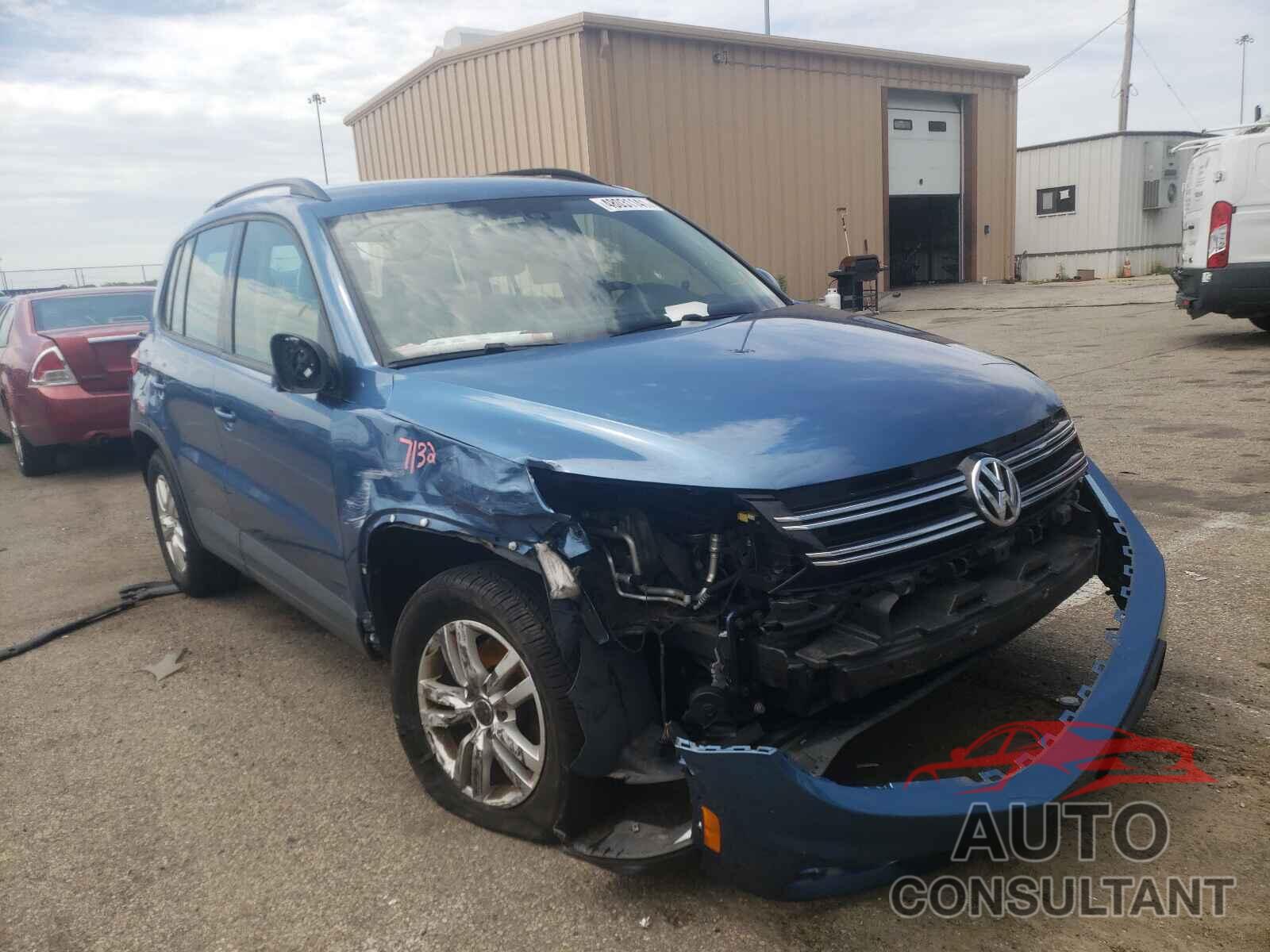 VOLKSWAGEN TIGUAN 2017 - WVGAV7AX8HW501555