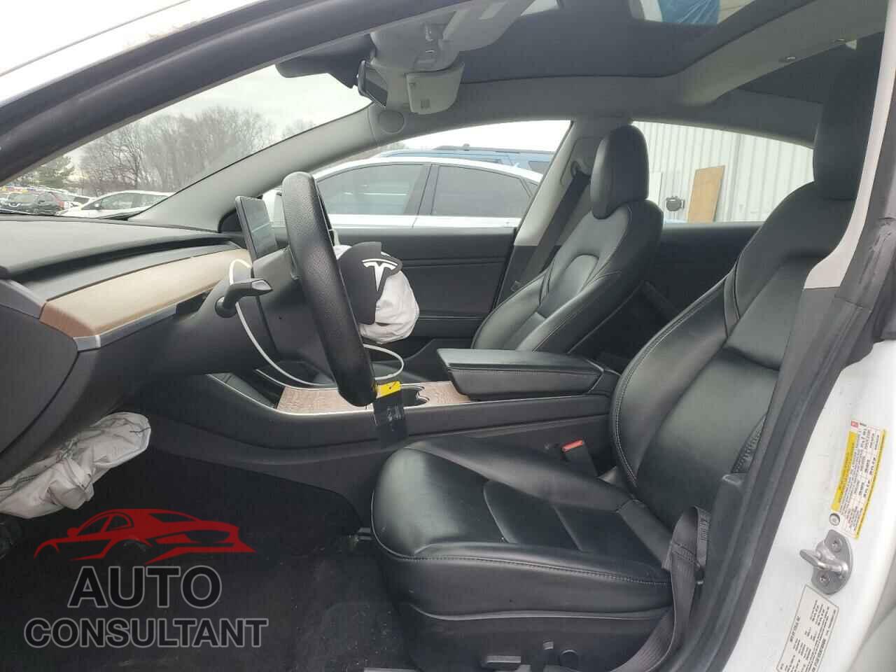 TESLA MODEL 3 2019 - 5YJ3E1EB3KF385086
