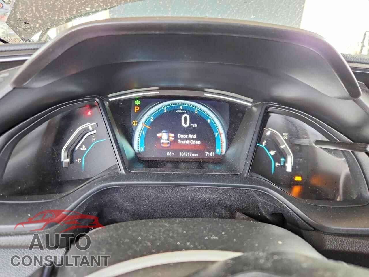 HONDA CIVIC 2019 - 2HGFC2F60KH558424