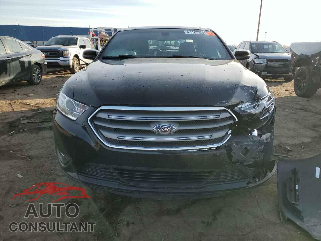 FORD TAURUS 2017 - 1FAHP2E86HG112013