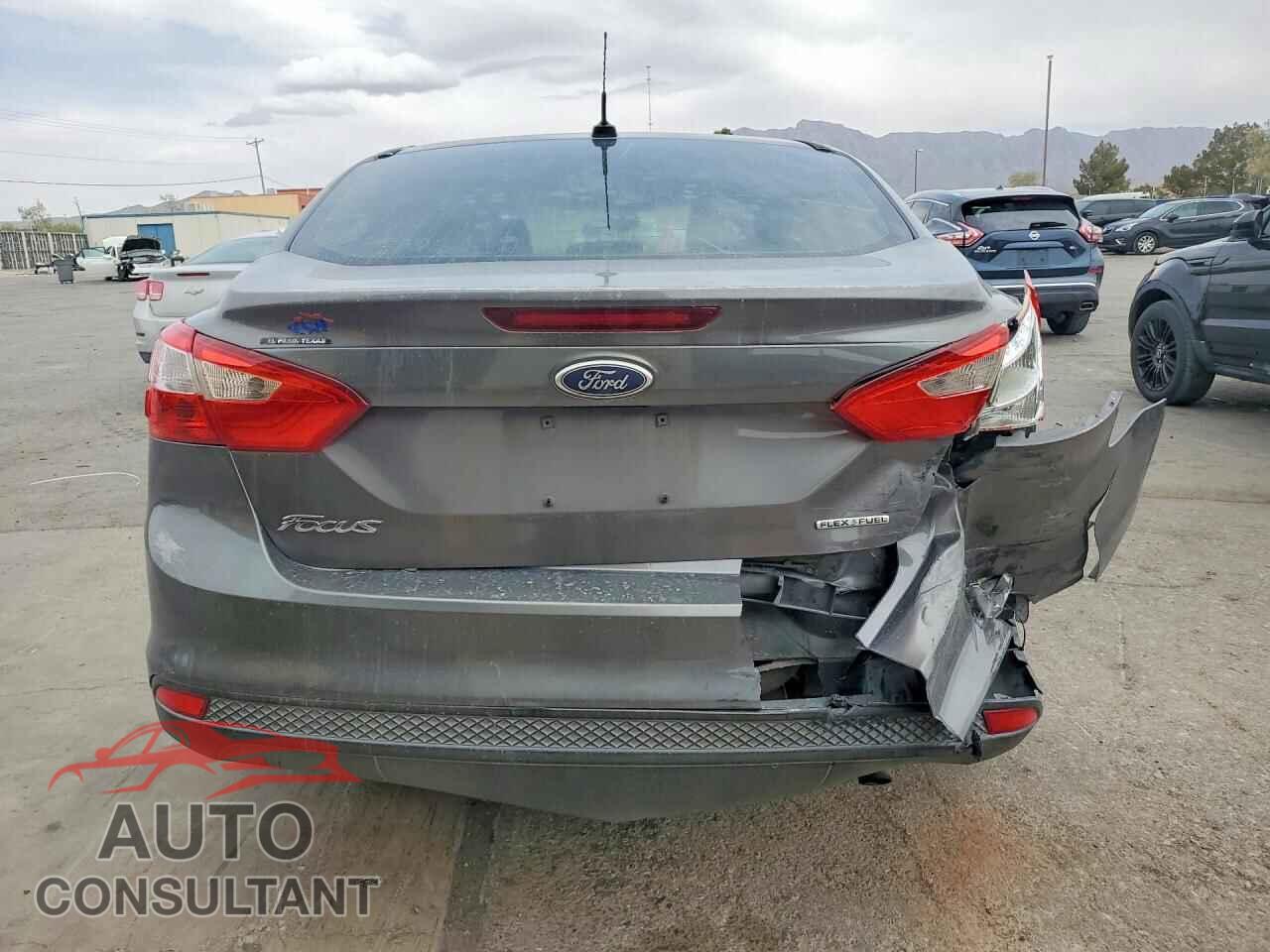 FORD FOCUS 2013 - 1FADP3E26DL115463