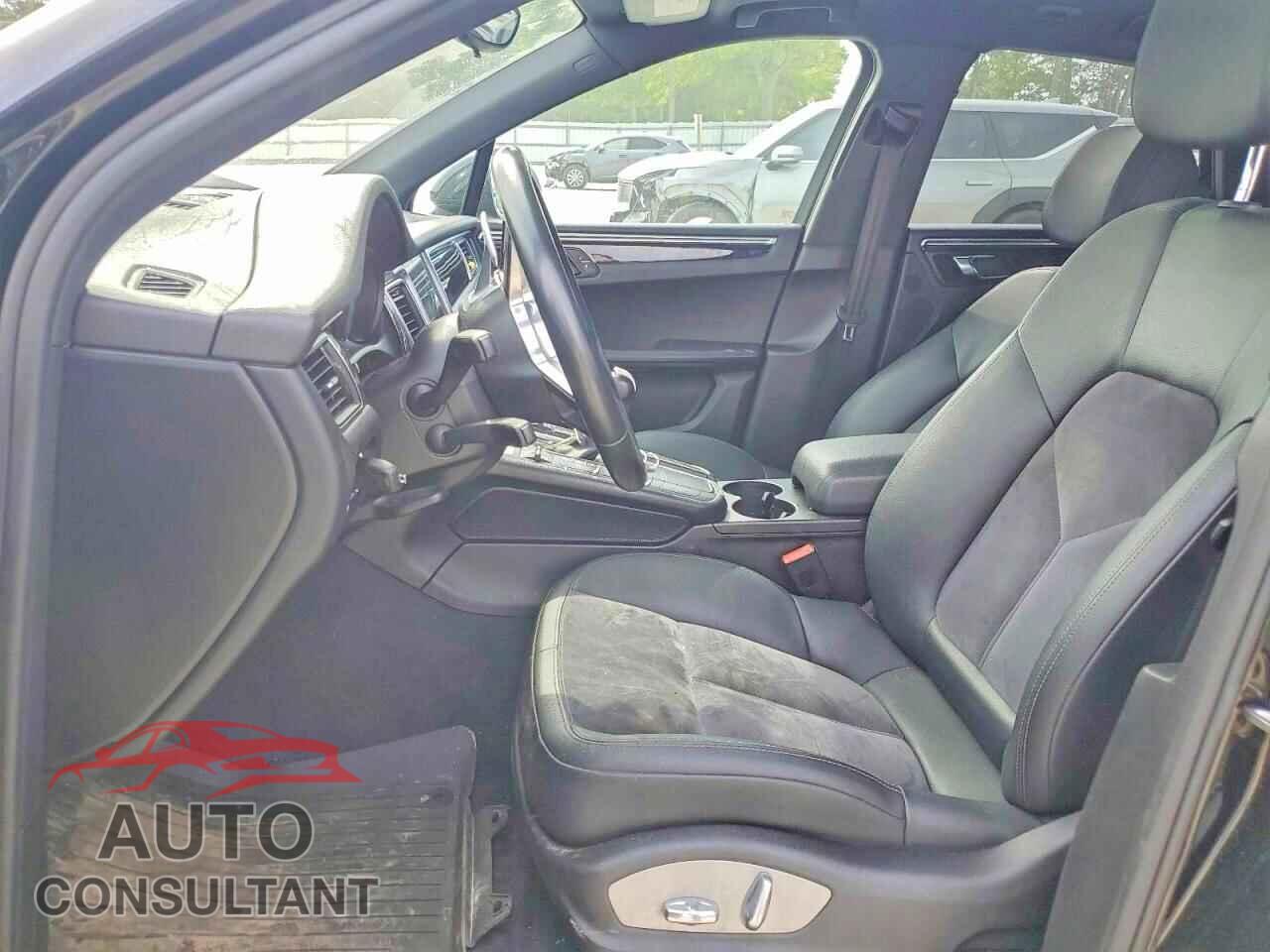 PORSCHE MACAN 2017 - WP1AA2A5XHLB81401