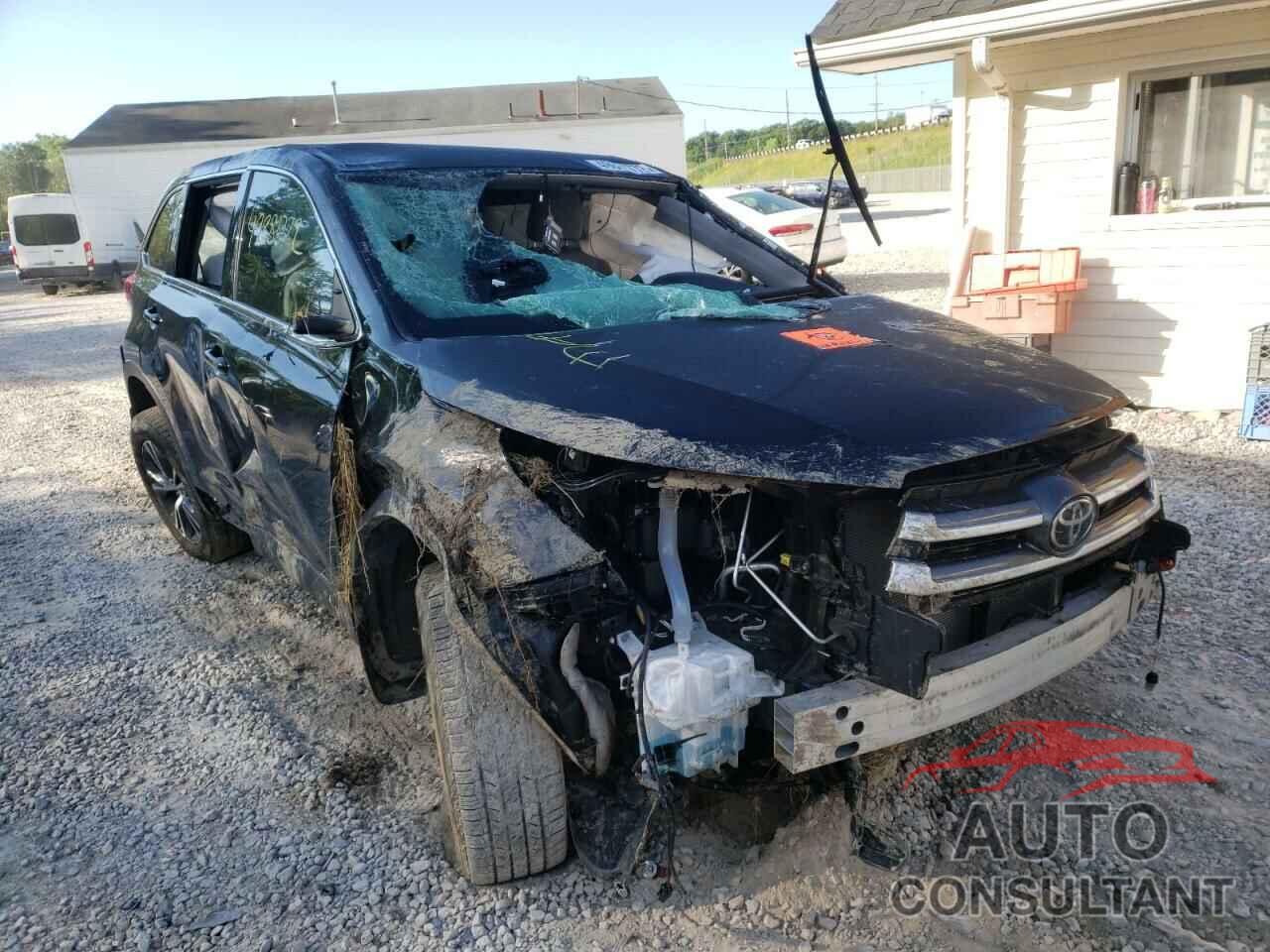 TOYOTA HIGHLANDER 2019 - 5TDBZRFH2KS702868