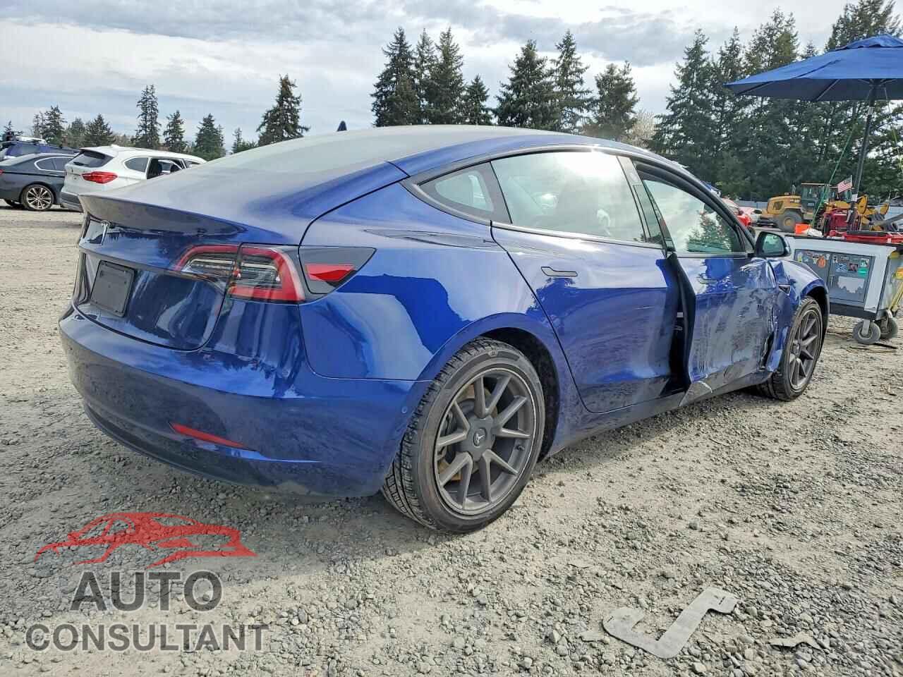 TESLA MODEL 3 2021 - 5YJ3E1EA5MF991516
