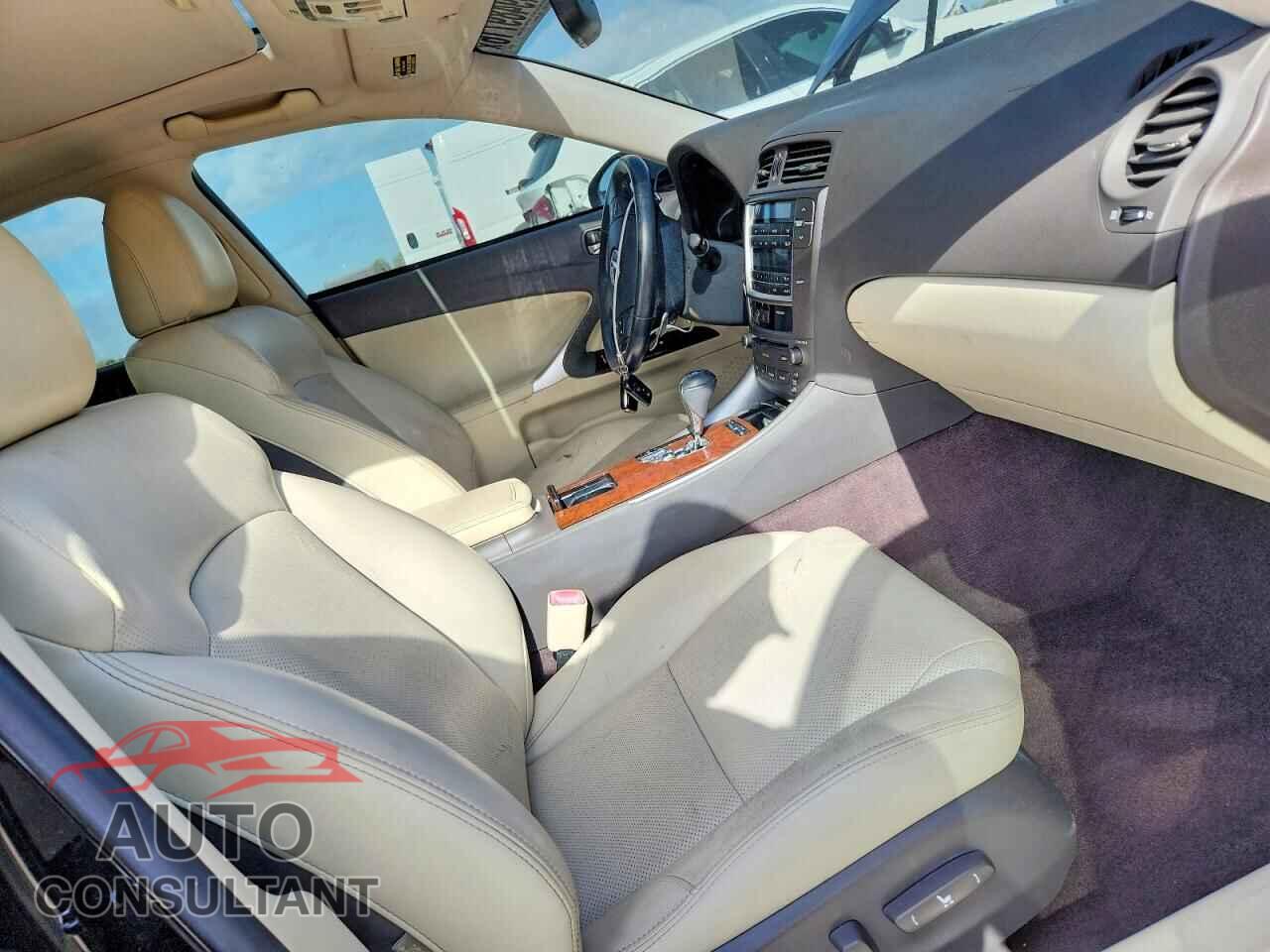 LEXUS IS 2010 - JTHBF5C23A5126888