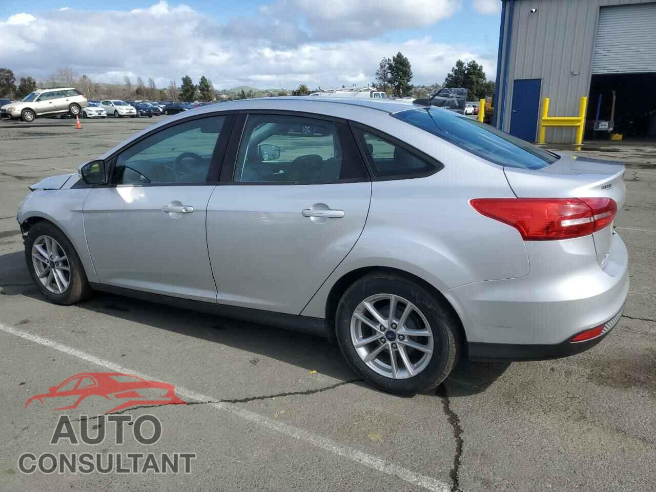 FORD FOCUS 2016 - 1FADP3F28GL289912