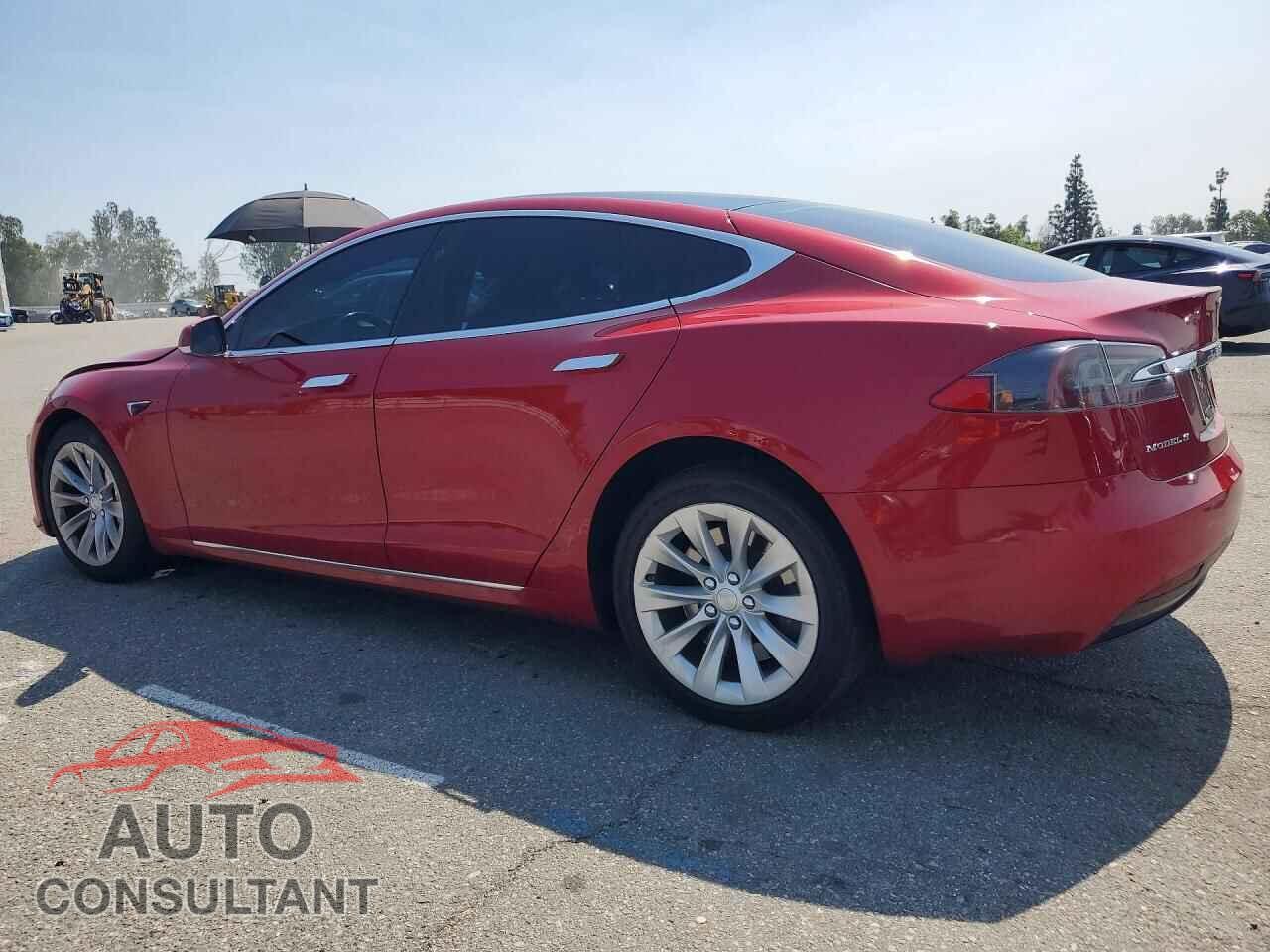 TESLA MODEL S 2019 - 5YJSA1E28KF302548