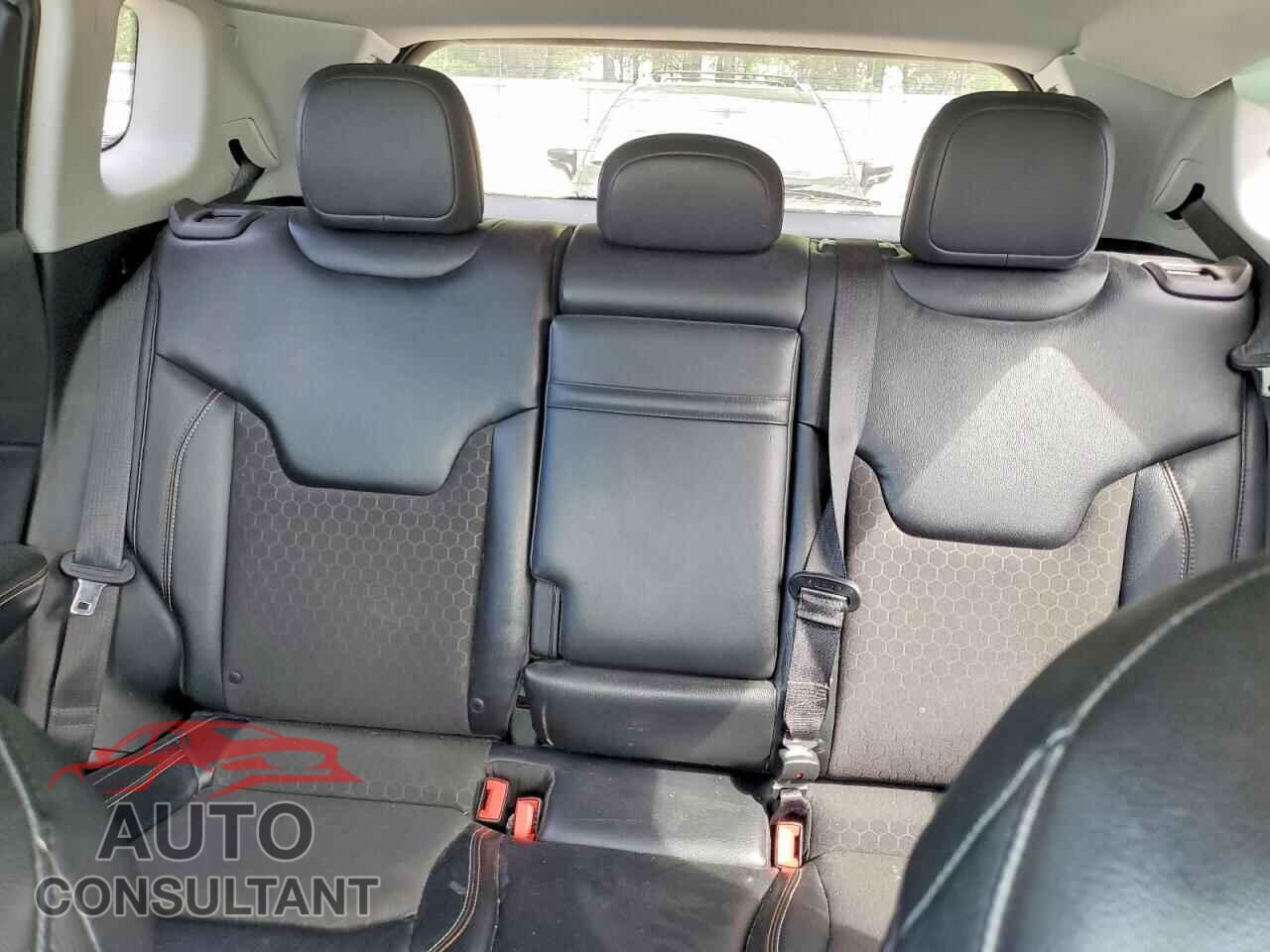 JEEP COMPASS 2017 - 3C4NJCBB2HT658758