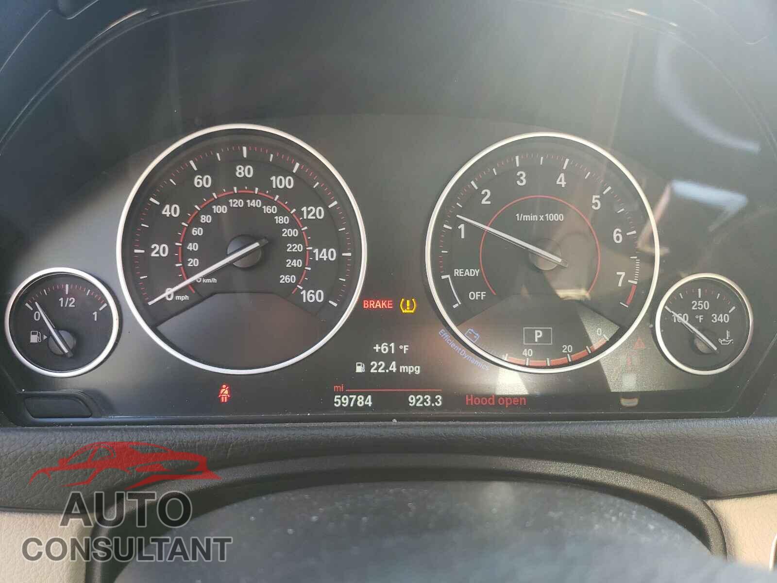 BMW 3 SERIES 2016 - WBA8E3G56GNU02462
