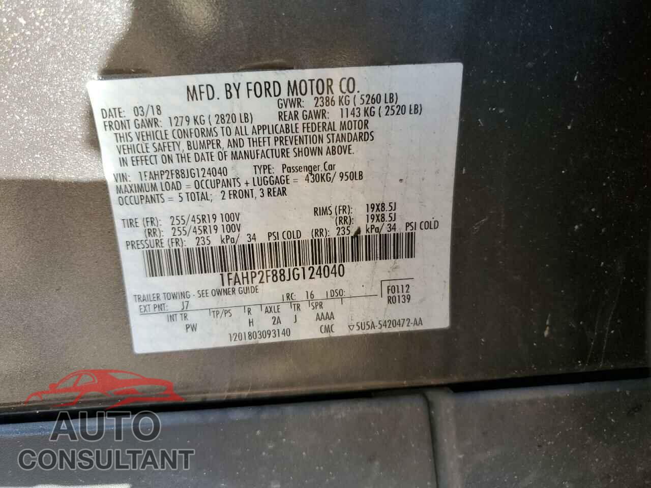 FORD TAURUS 2018 - 1FAHP2F88JG124040