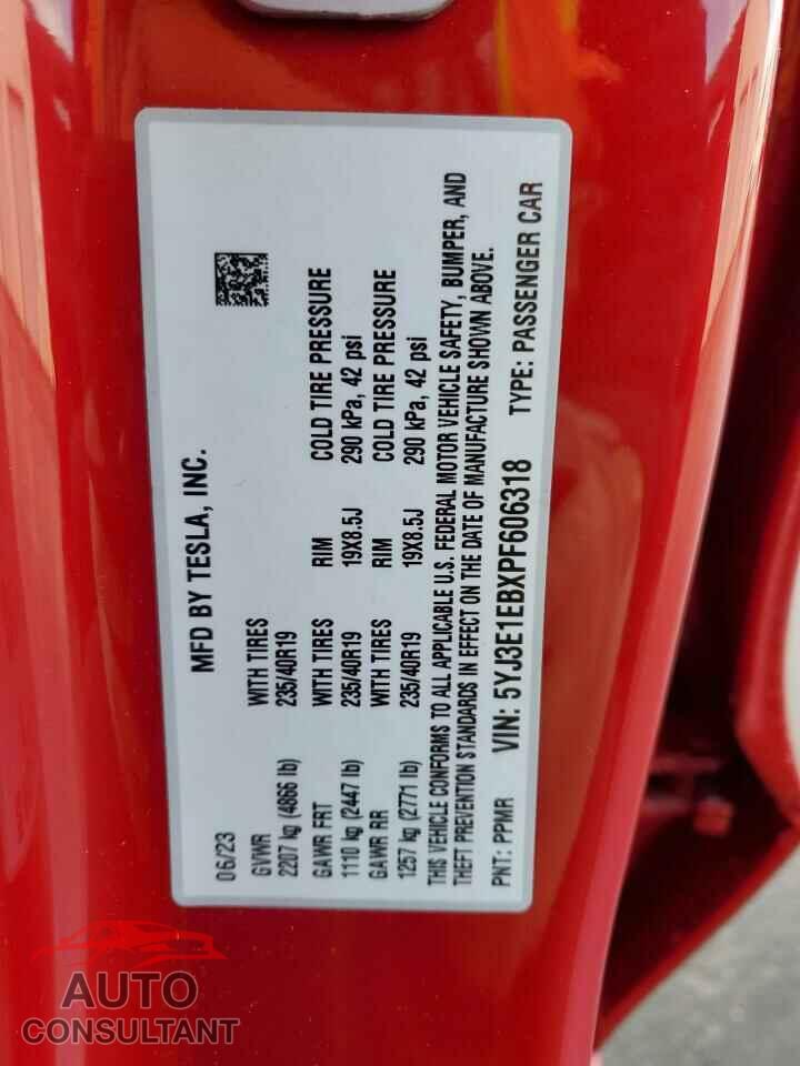 TESLA MODEL 3 2023 - 5YJ3E1EBXPF606318