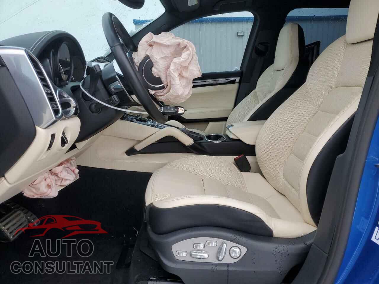 PORSCHE CAYENNE 2017 - WP1AE2A2XHLA74262