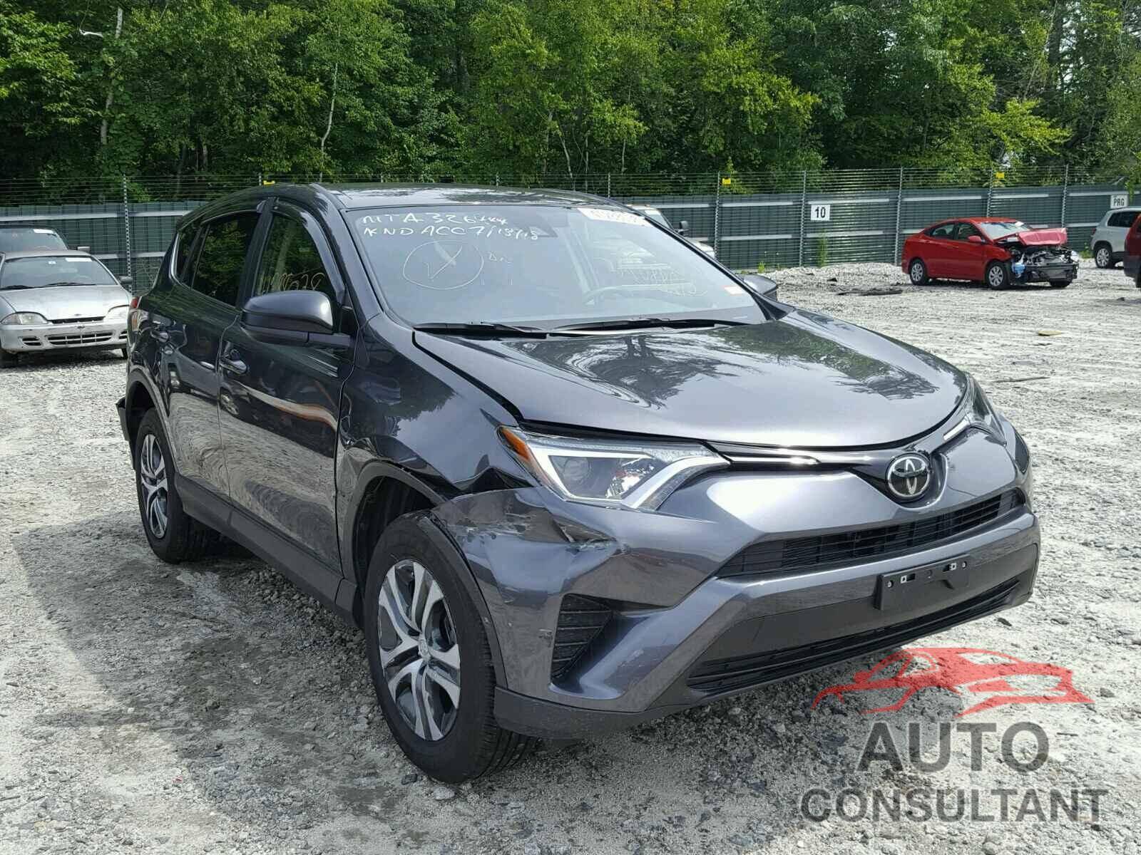 TOYOTA RAV4 LE 2018 - JTMBFREVXJD230848
