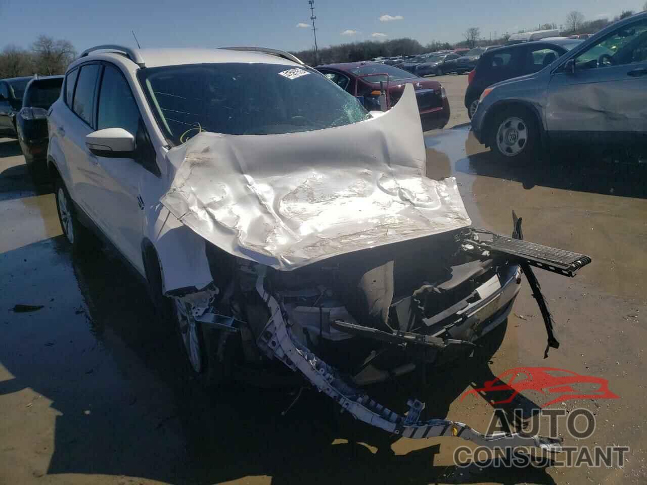 FORD ESCAPE 2017 - 1FMCU9J91HUB34454
