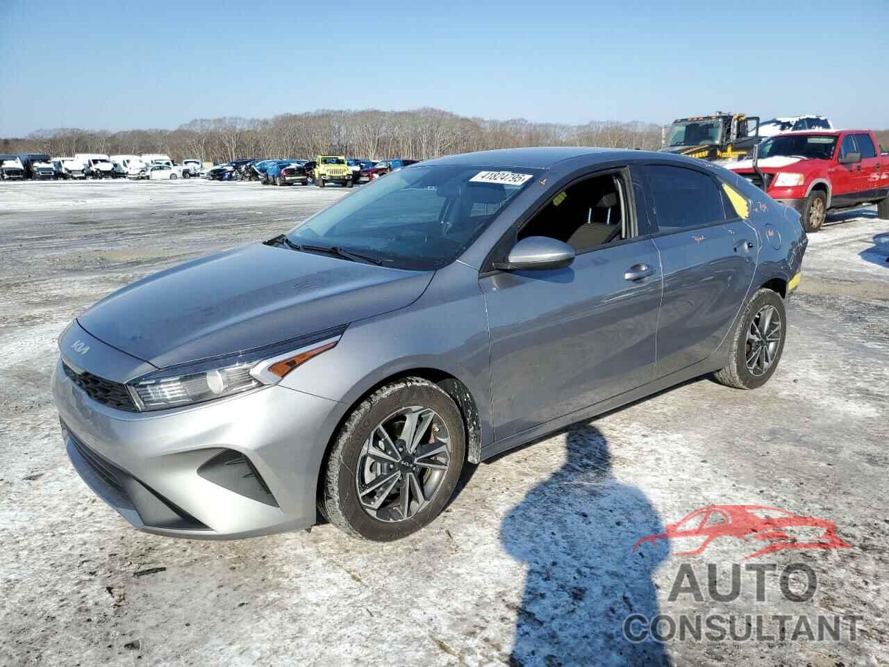 KIA FORTE 2023 - 3KPF24ADXPE567038