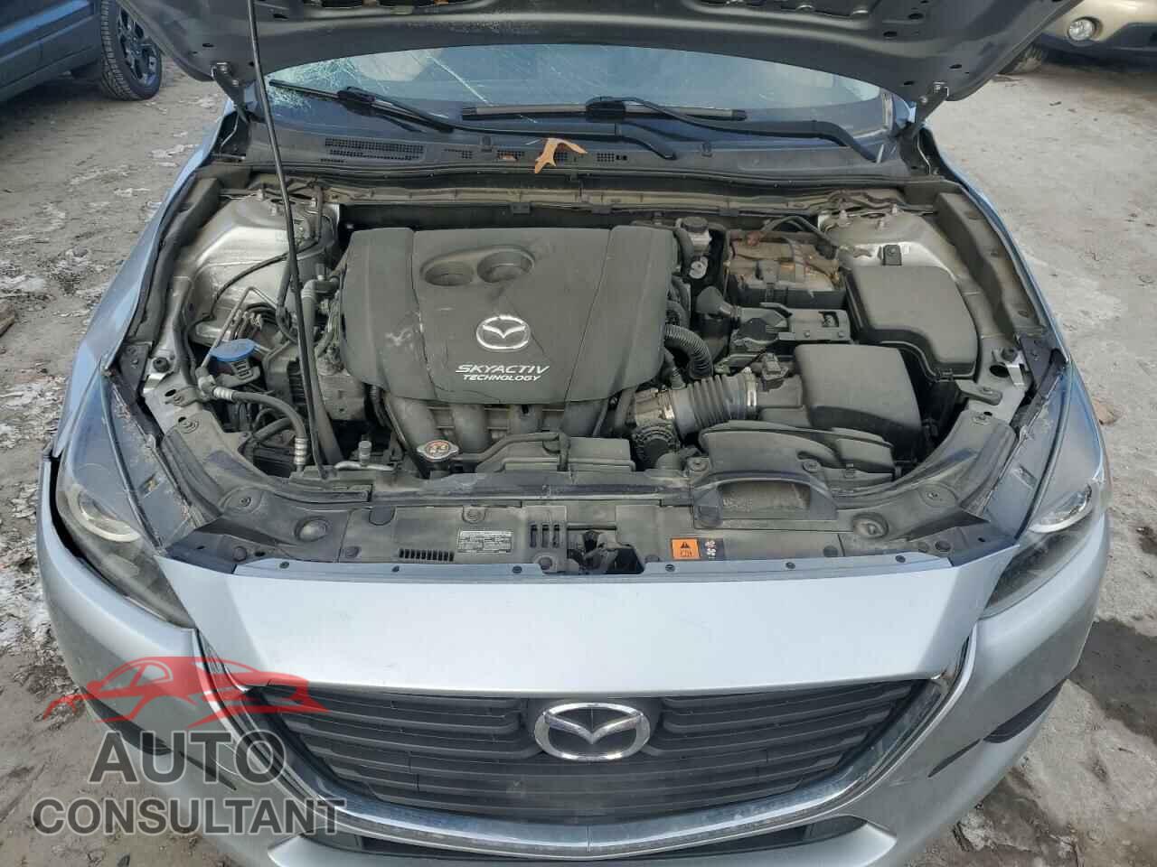 MAZDA 3 2018 - 3MZBN1V39JM178780