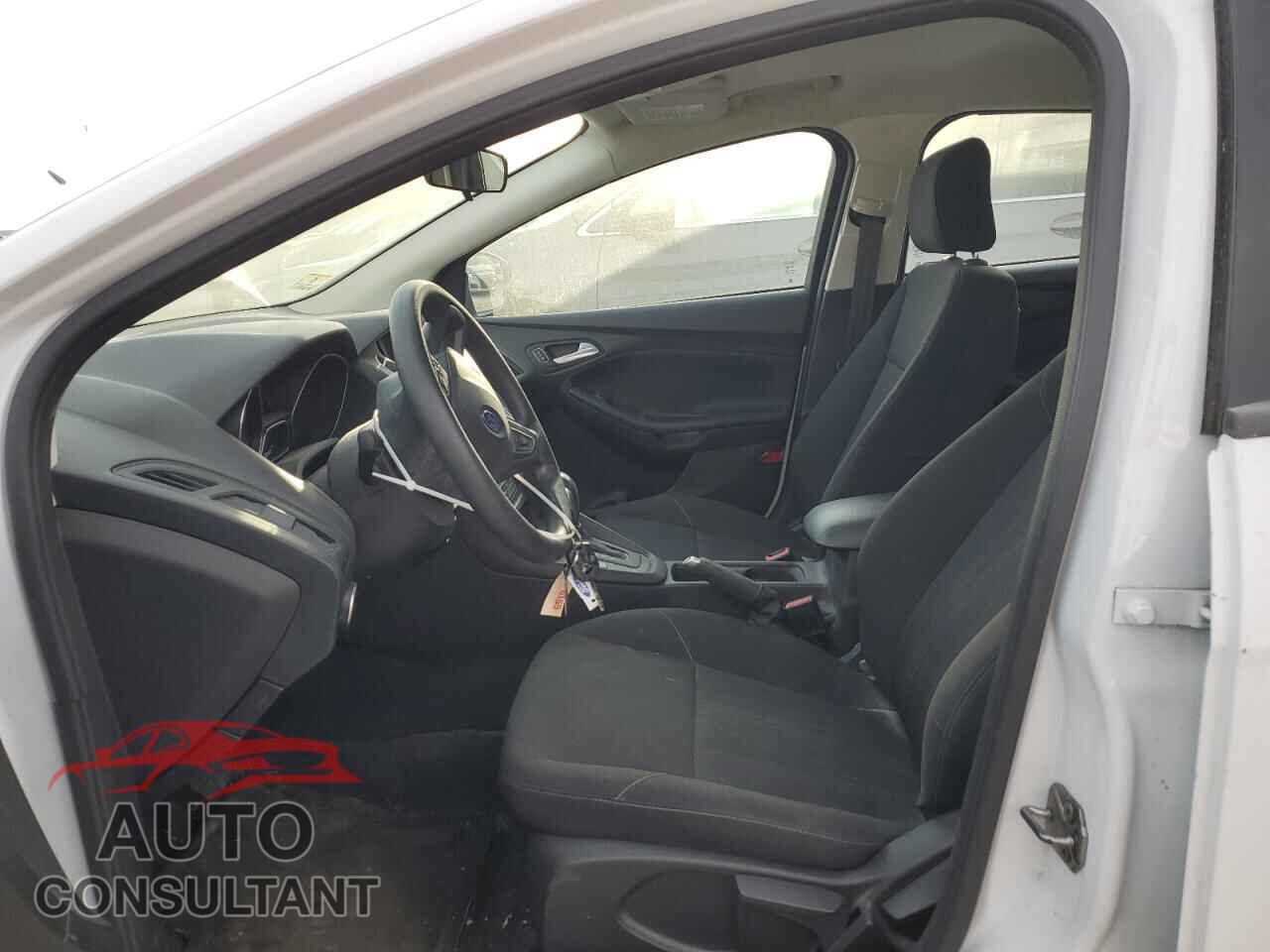 FORD FOCUS 2016 - 1FADP3F24GL215077