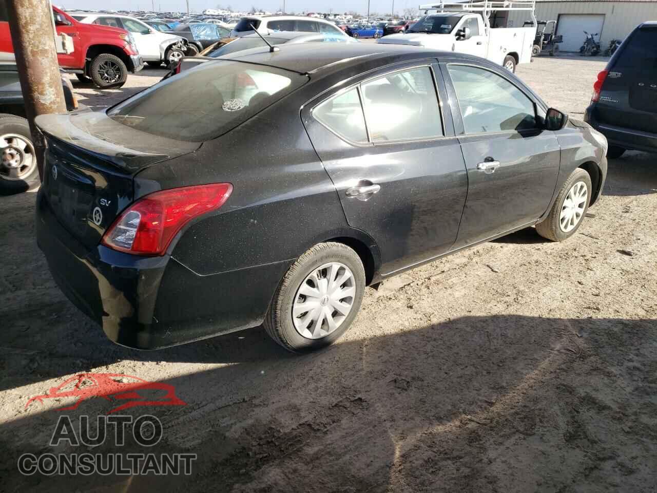 NISSAN VERSA 2017 - 3N1CN7AP1HL842737