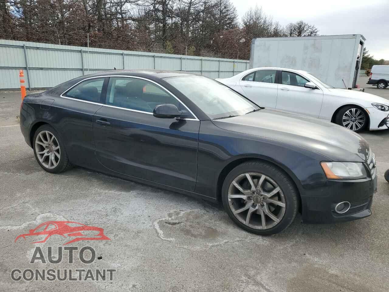 AUDI A5 2010 - WAUCFAFR3AA037365