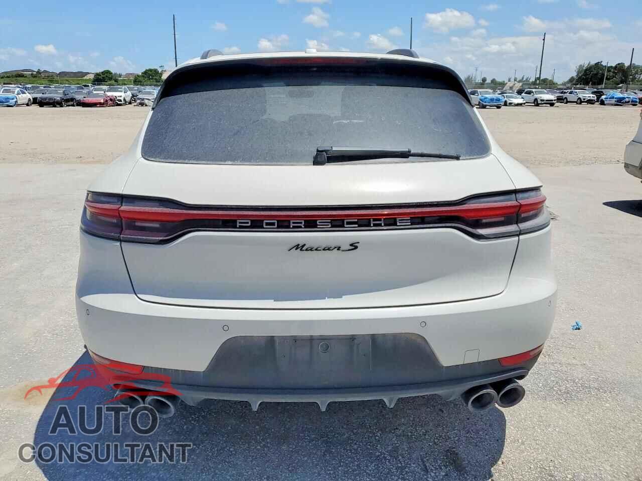 PORSCHE MACAN 2019 - WP1AB2A56KLB33575