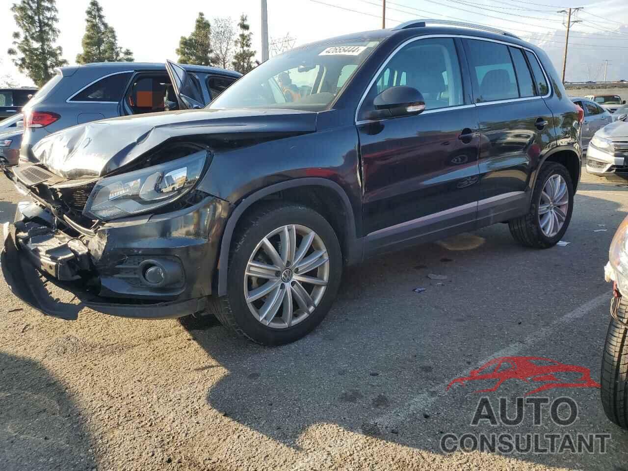 VOLKSWAGEN TIGUAN 2016 - WVGAV7AX2GW577089