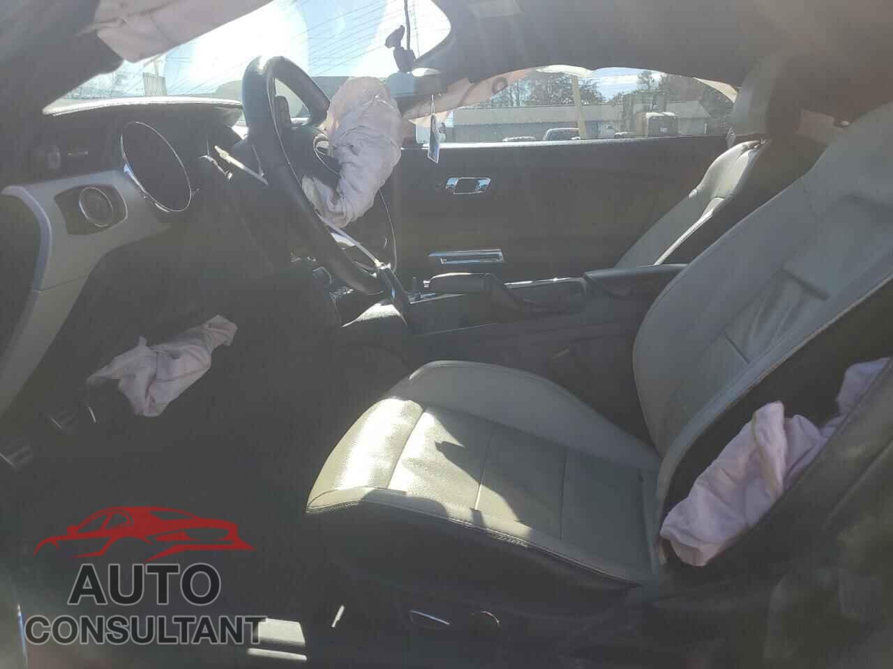 FORD MUSTANG 2015 - 1FA6P8CF9F5301100