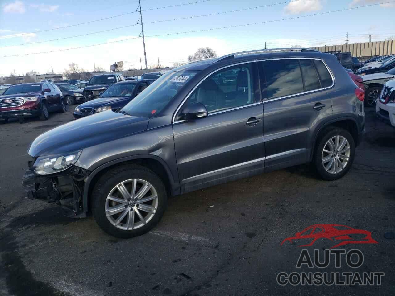 VOLKSWAGEN TIGUAN 2016 - WVGBV7AX4GW608332