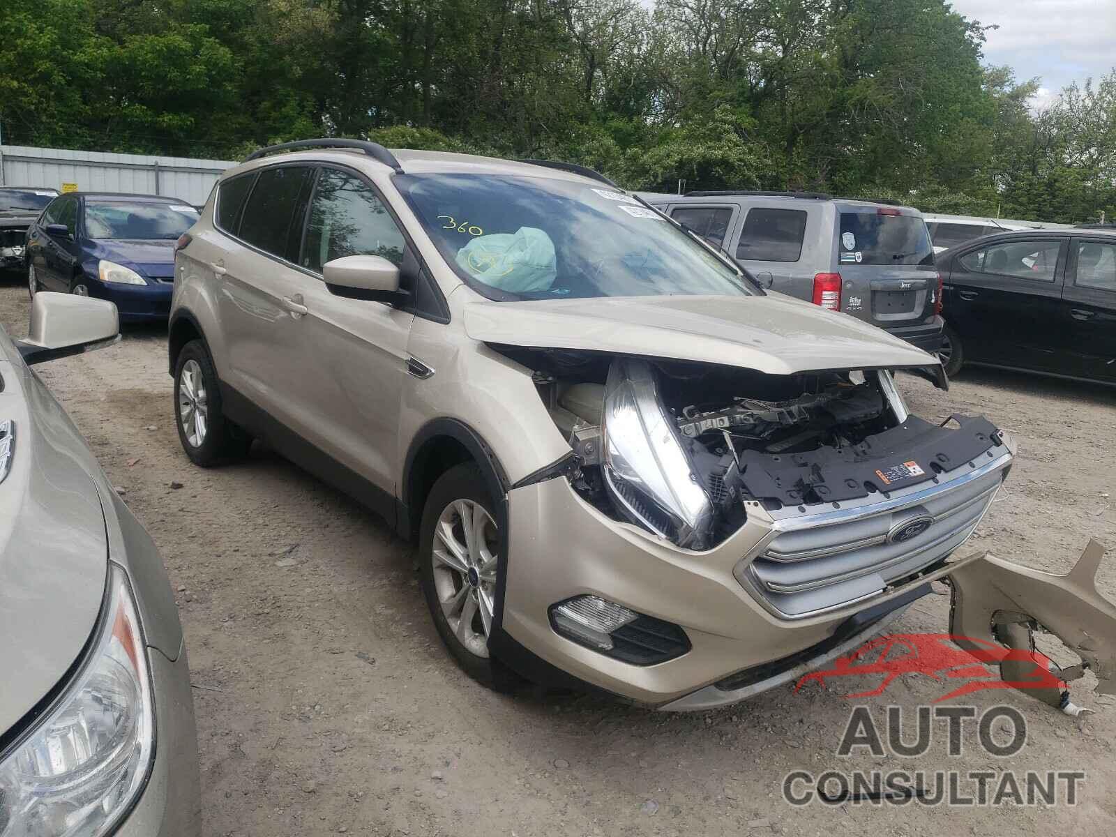 FORD ESCAPE 2017 - 1FMCU9GD8HUA07504