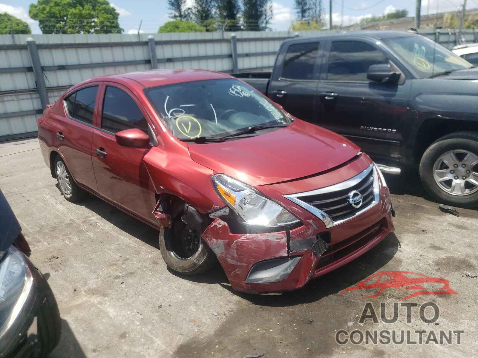 NISSAN VERSA 2017 - 3N1CN7AP7HL809502