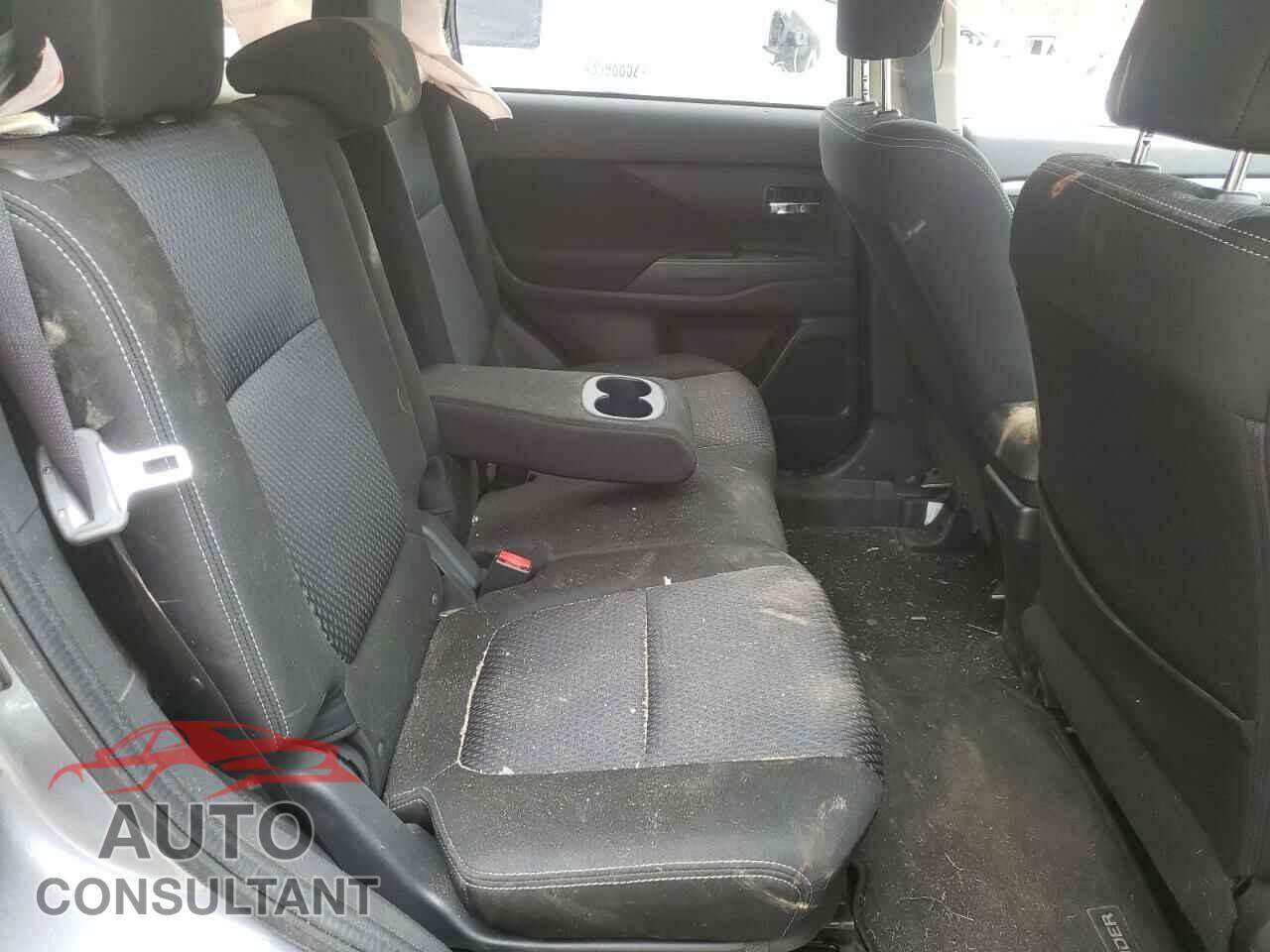 MITSUBISHI OUTLANDER 2016 - JA4AZ3A33GZ005374