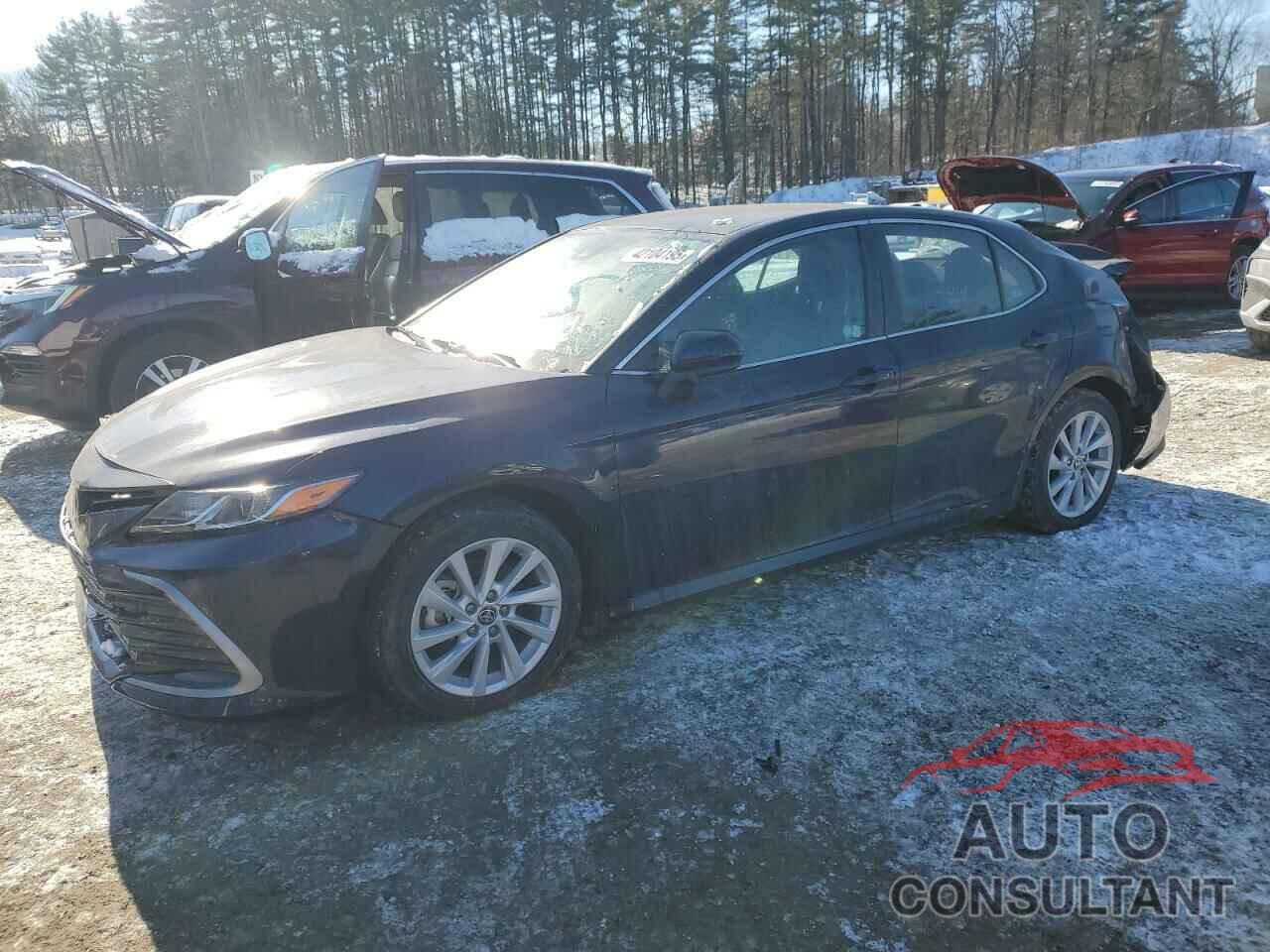 TOYOTA CAMRY 2021 - 4T1C11AK0MU494063