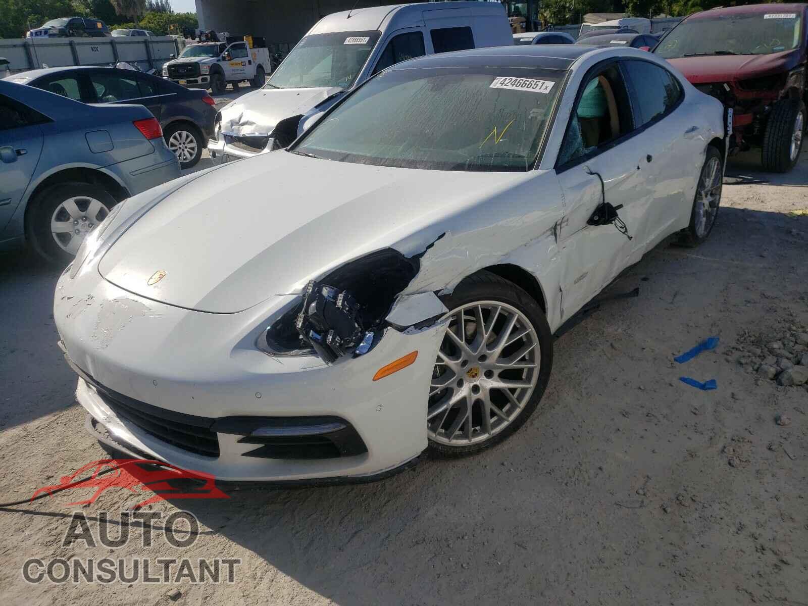 PORSCHE PANAMERA 2017 - WP0AA2A79HL101184