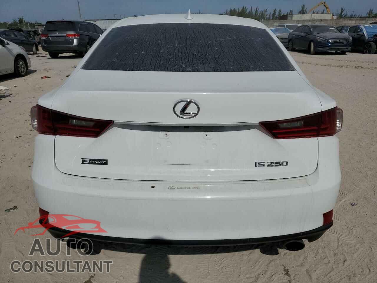 LEXUS IS 2014 - JTHBF1D22E5041943