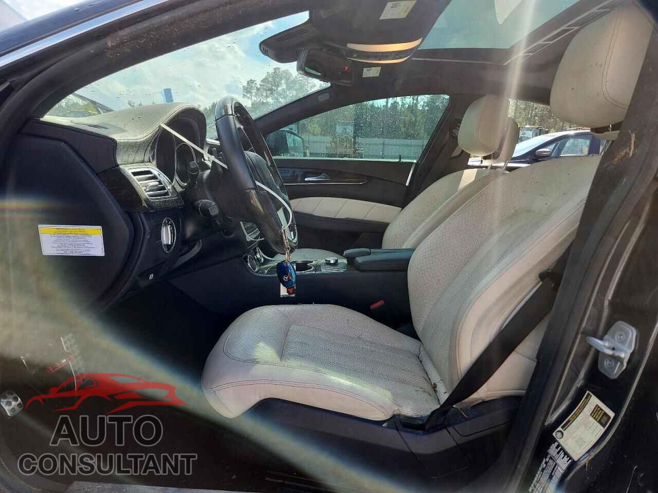 MERCEDES-BENZ CLS-CLASS 2012 - WDDLJ7DB8CA008835
