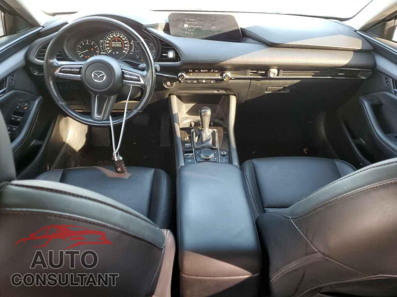 MAZDA 3 2019 - 3MZBPACL1KM114666