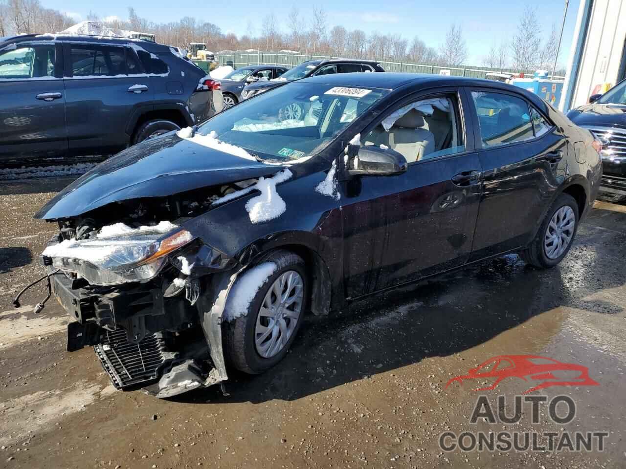 TOYOTA COROLLA 2018 - 2T1BURHE8JC029464