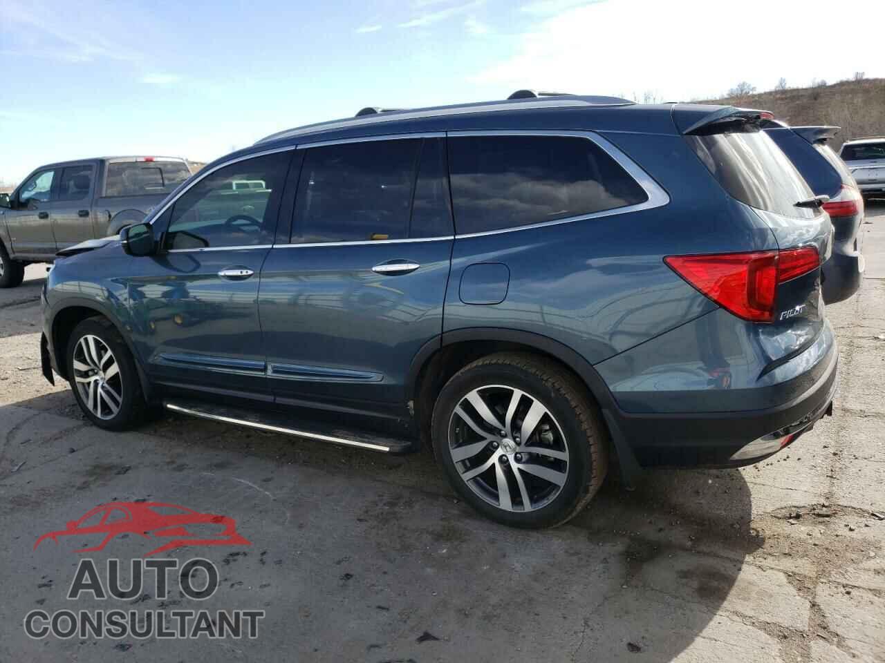 HONDA PILOT 2017 - 5FNYF6H9XHB052417